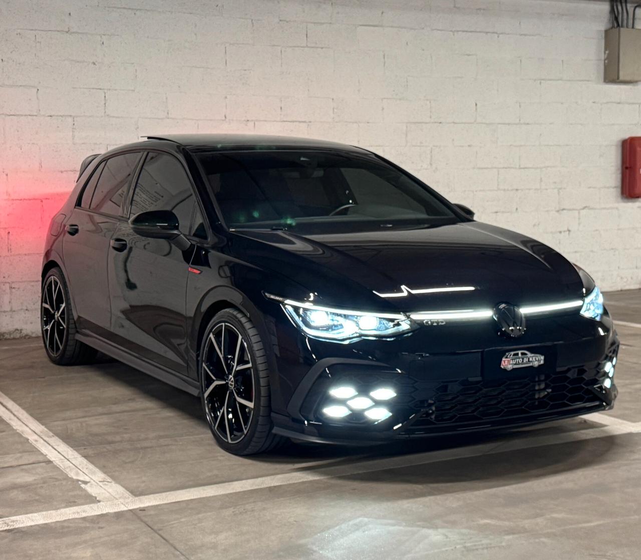 Volkswagen Golf VIII 2.0 tdi GTD 200cv dsg TETTO/MATRIX