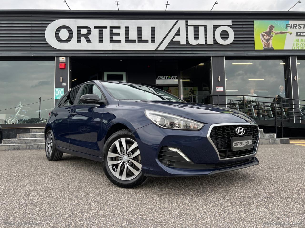 HYUNDAI i30 1.6 CRDi 115 CV DCT 5p. Business I.V.A. ESPOSTA