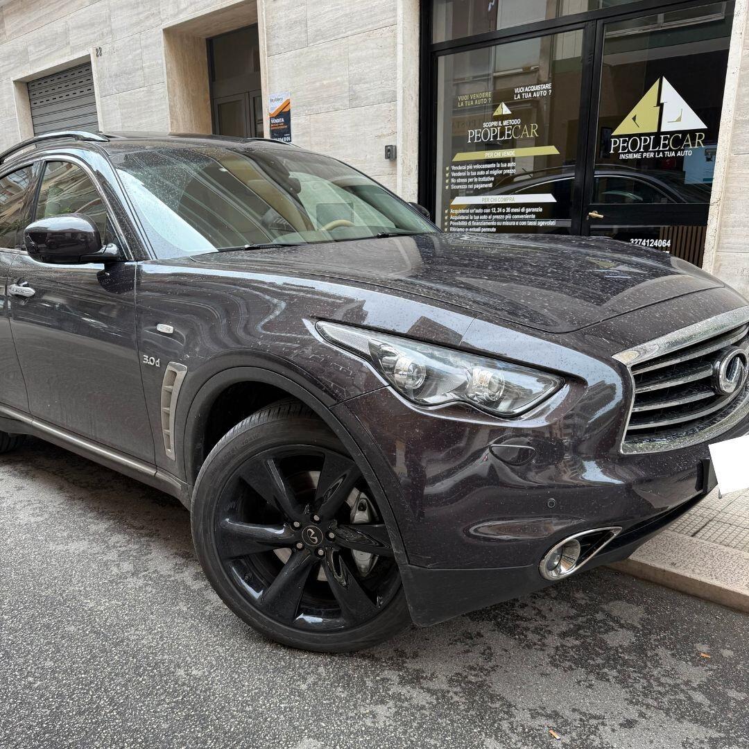 Infiniti QX70 3.0 diesel V6 AT GT Premium