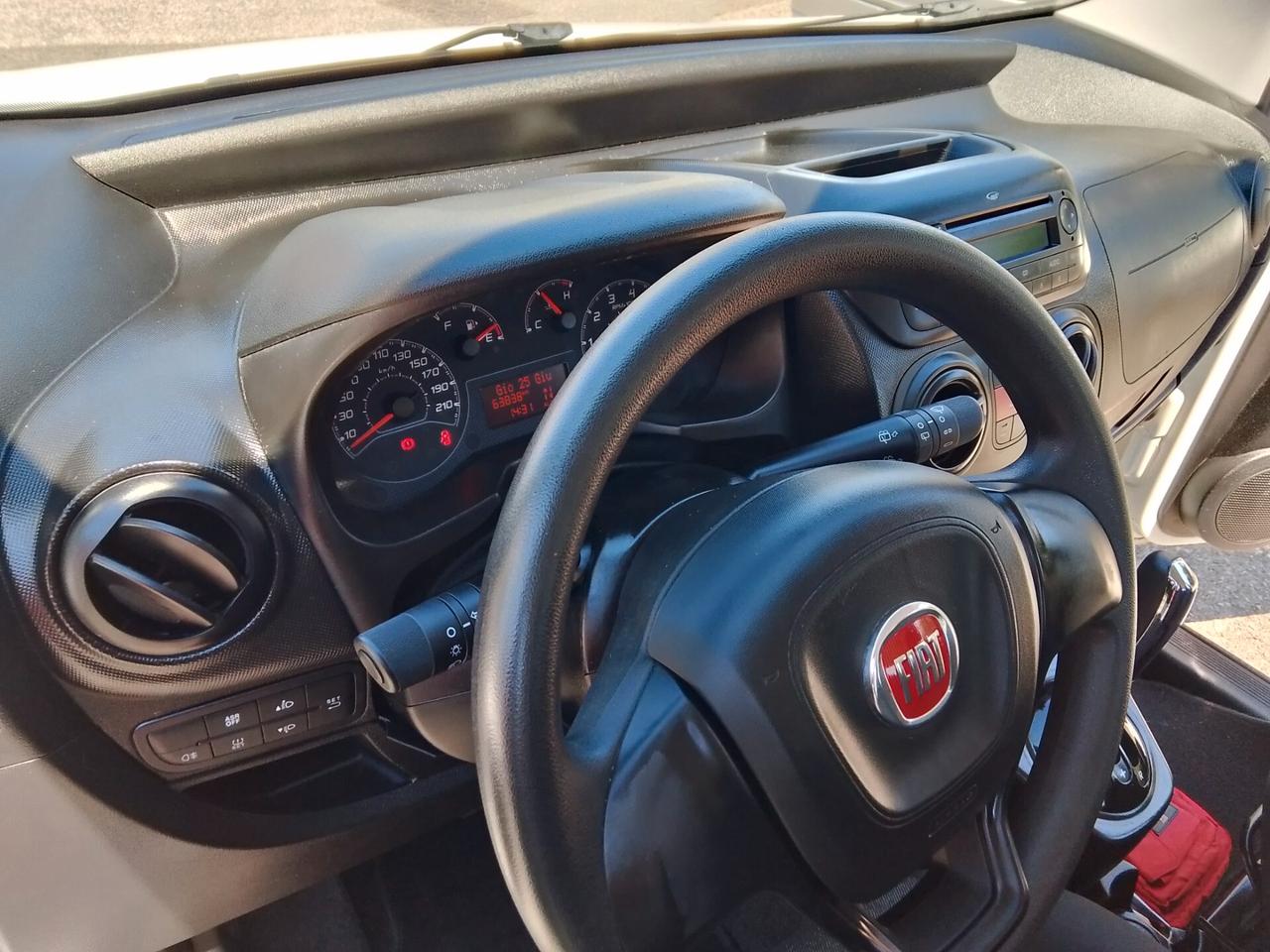 Fiat Qubo 1.3 MJT 80 CV Lounge