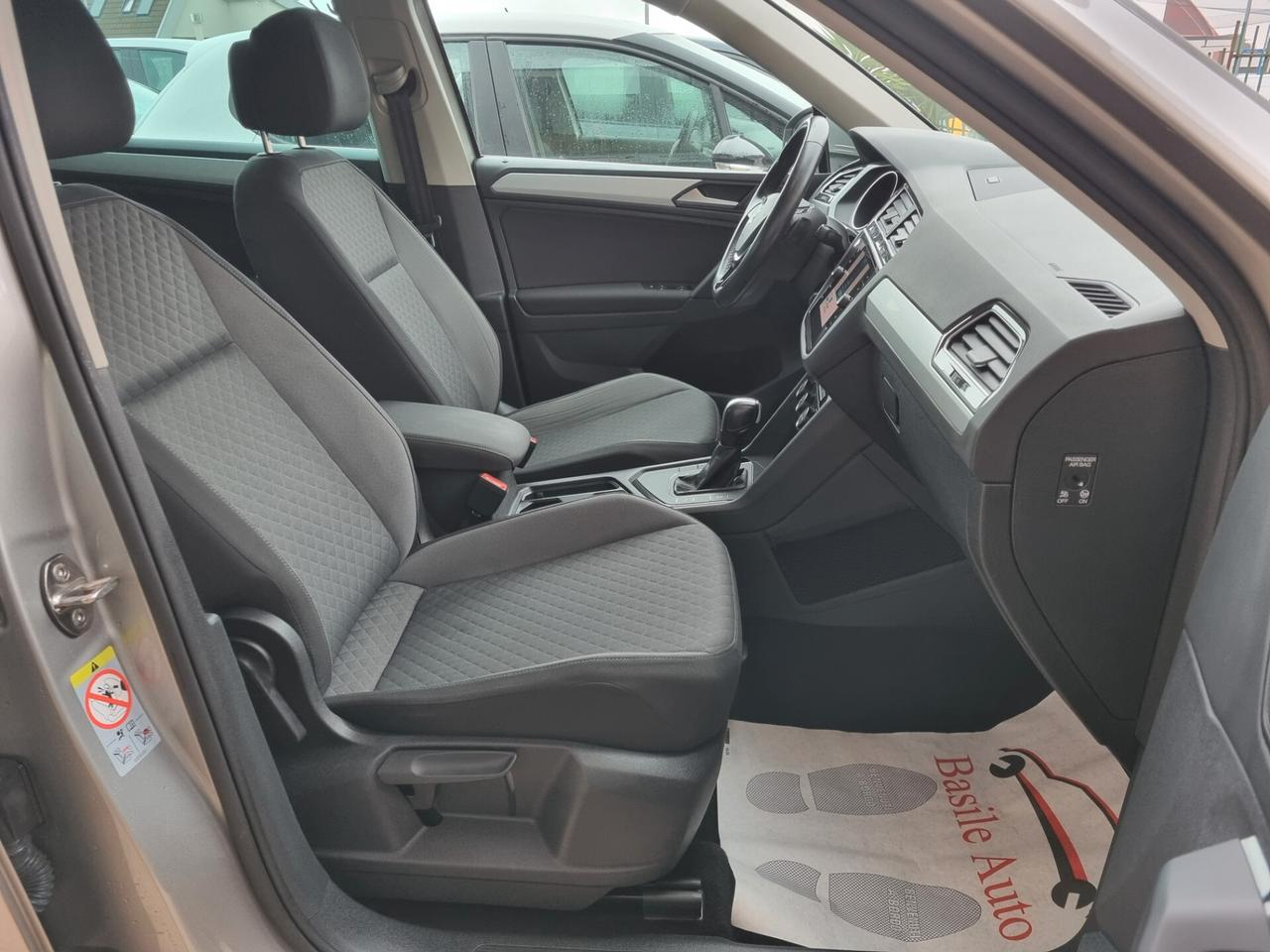 Volkswagen Tiguan 2.0 TDI SCR DSG Business BlueMotion Technology