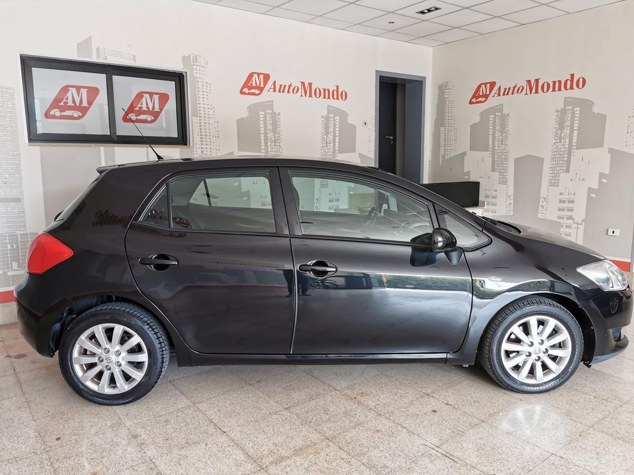 Toyota Auris 2.0 D-4D 5 porte Sol