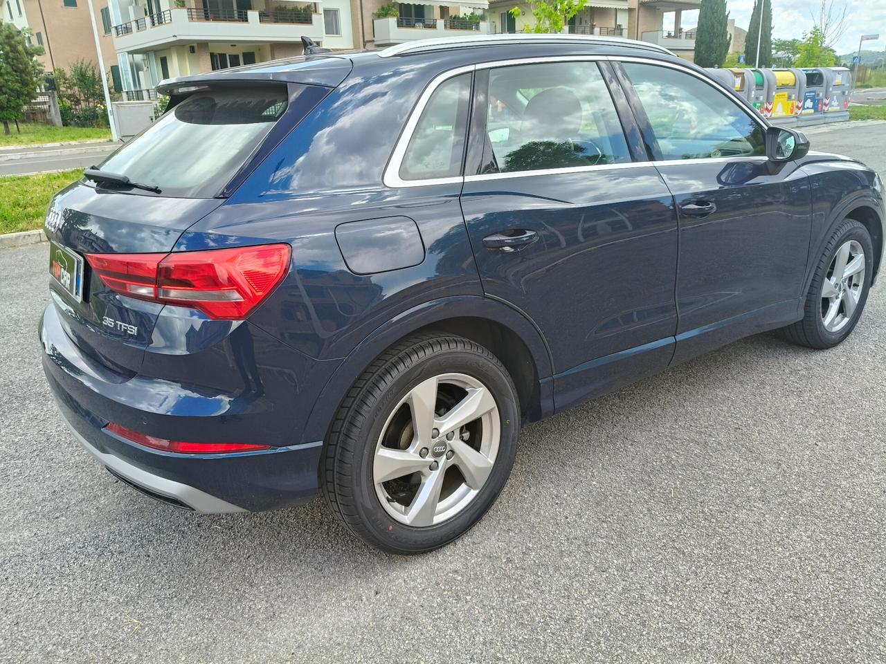 Audi Q3 35 TFSI S tronic Business Advanced