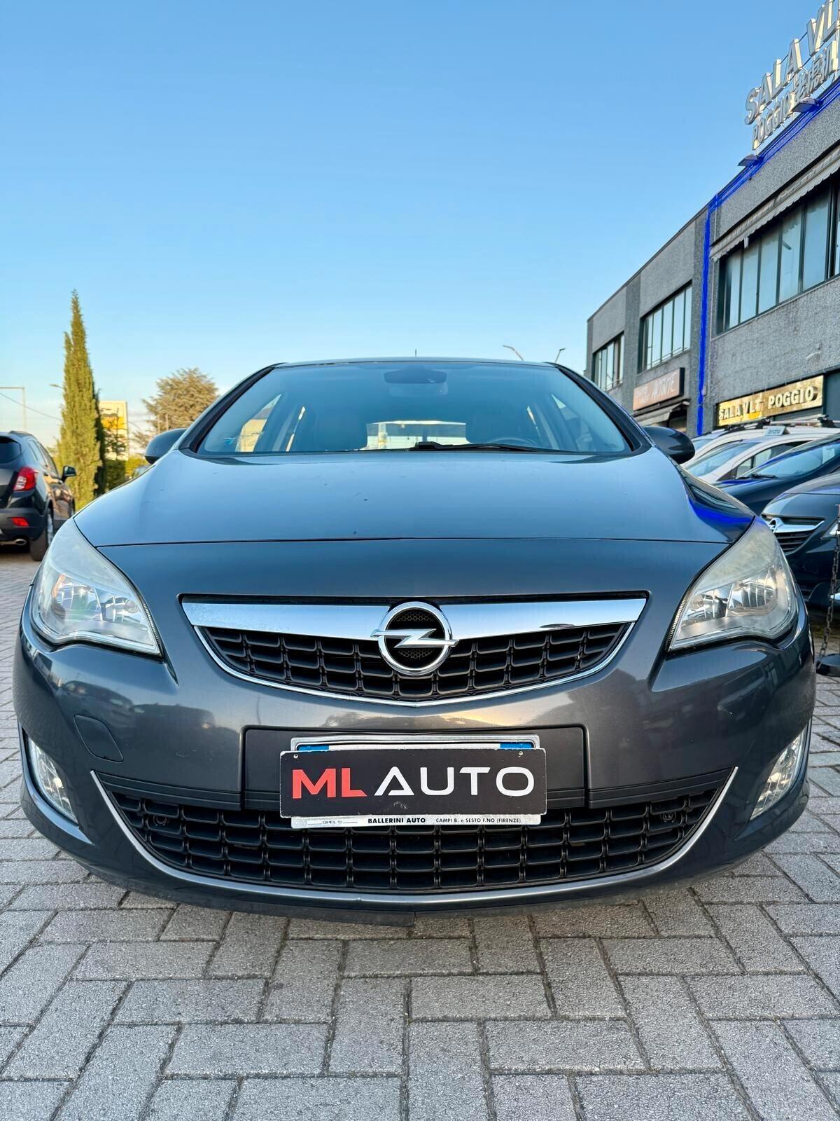 Opel Astra 1.7 CDTI 125CV COSMO 5P - OK NEOPATENTATO