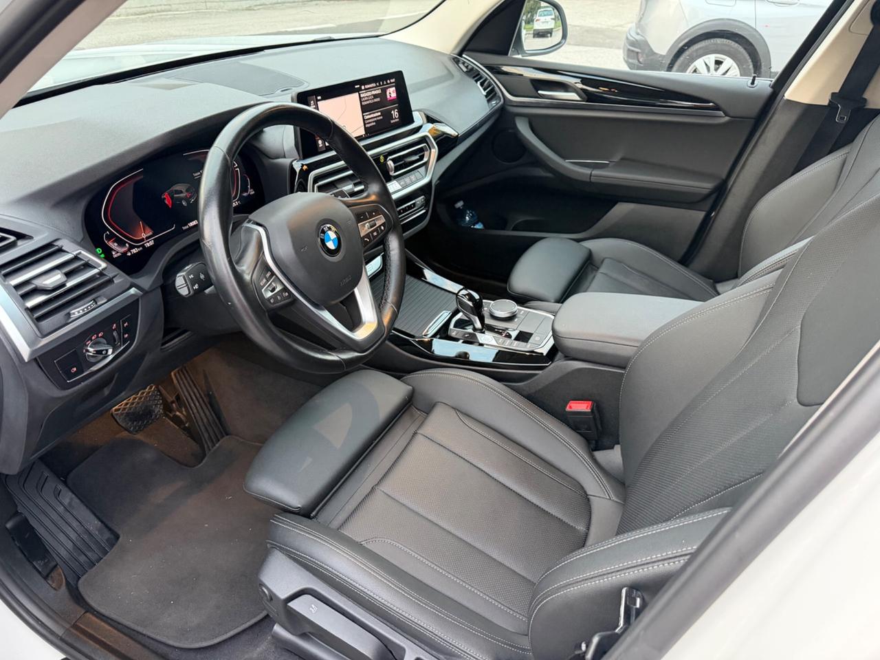 Bmw X3 sDrive18d 48V