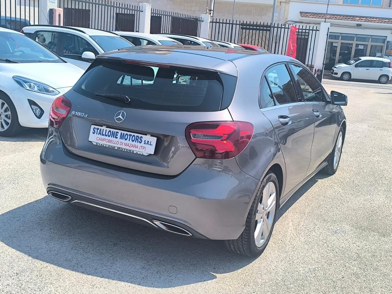 Mercedes A 180d Automatic Sport 1.5 cc 110 cv 2017