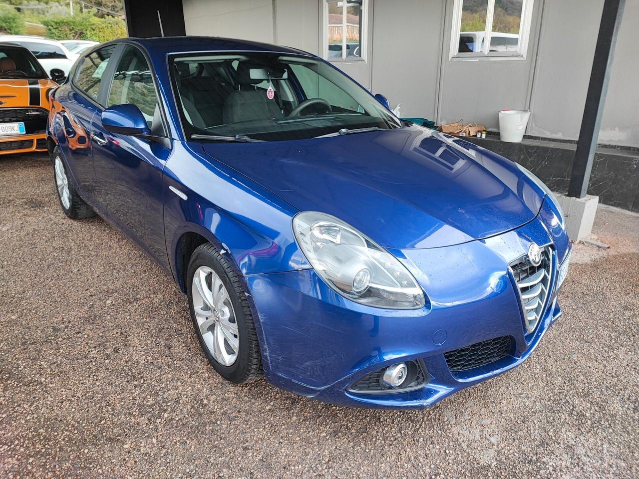 Alfa Romeo Giulietta 1.6 JTDm-2 120 CV Distinctive