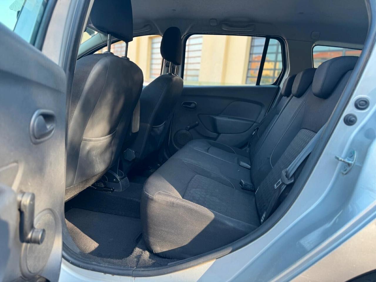 Dacia Logan Anno 2014 1.2 Benz/GPL REVISIONATA
