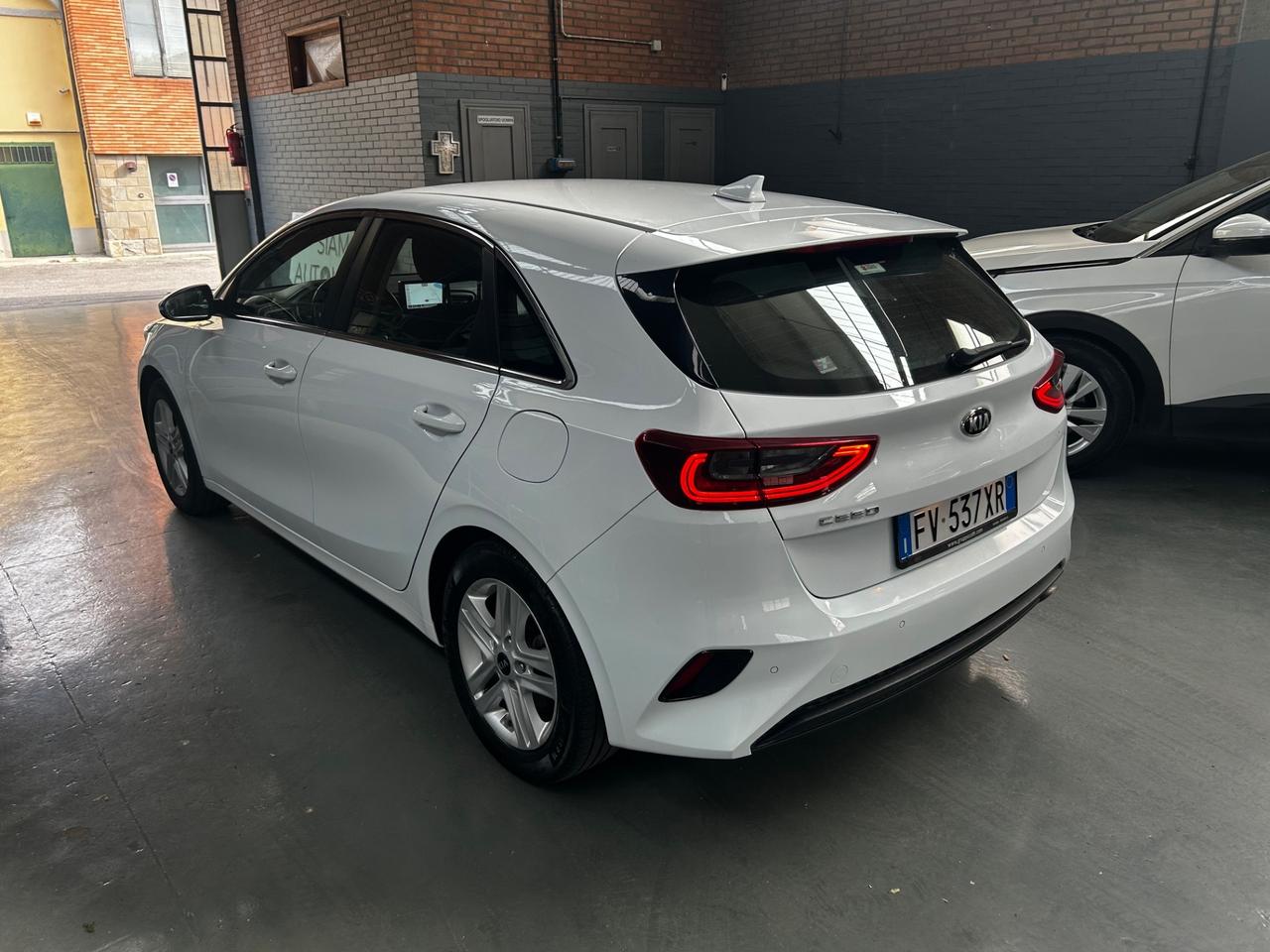 Kia Ceed 1.4 MPi GPL 5p. Neopatentati