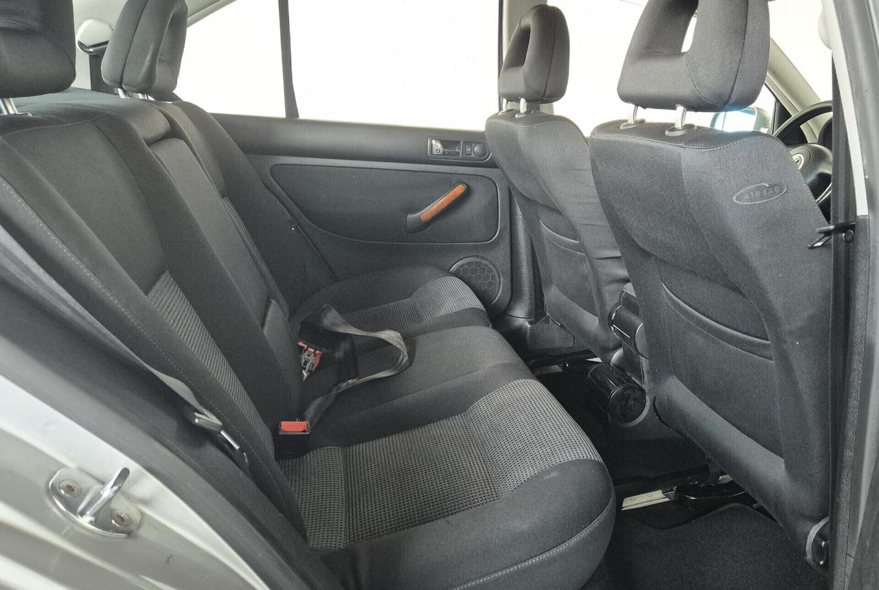 Volkswagen Bora 1.6 16V cat Highline