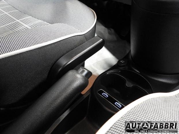 FIAT - 500 - 1.0 Hybrid Lounge Panoramic design