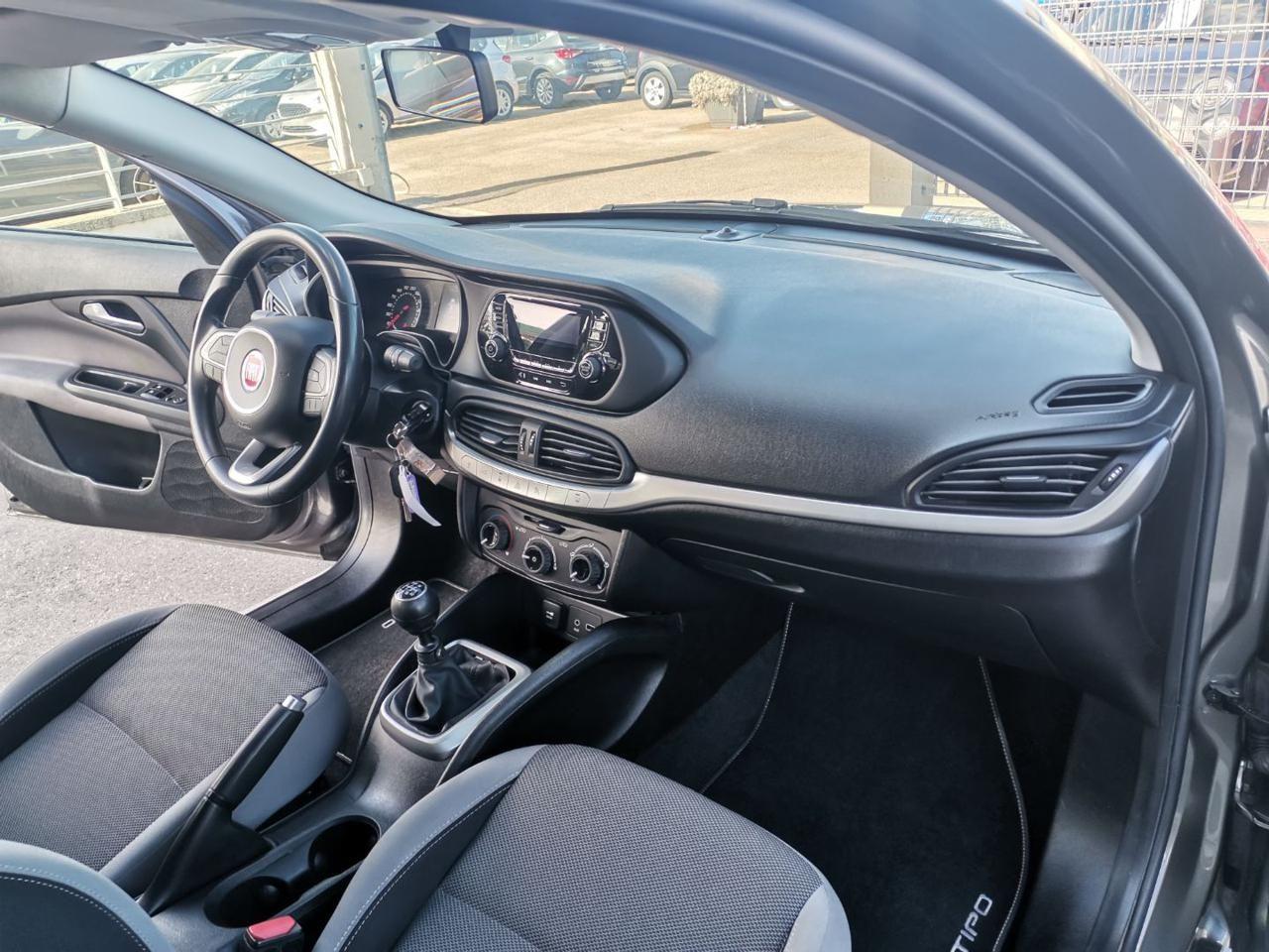 Fiat Tipo 1.4 4 porte Easy