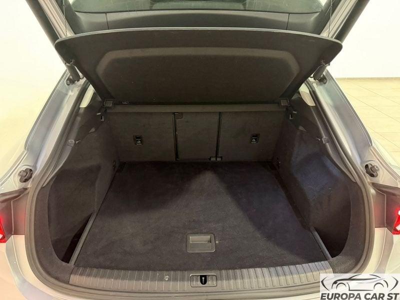 Audi Q3 Sportback 40 TFSI SPORTBACK quattro S tronic Business Plus SPB