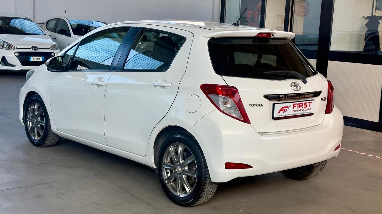 Toyota Yaris 1.4 D-4D 5 porte Lounge