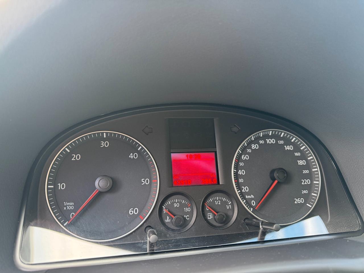 Volkswagen Touran 2.0 16V TDI Highline
