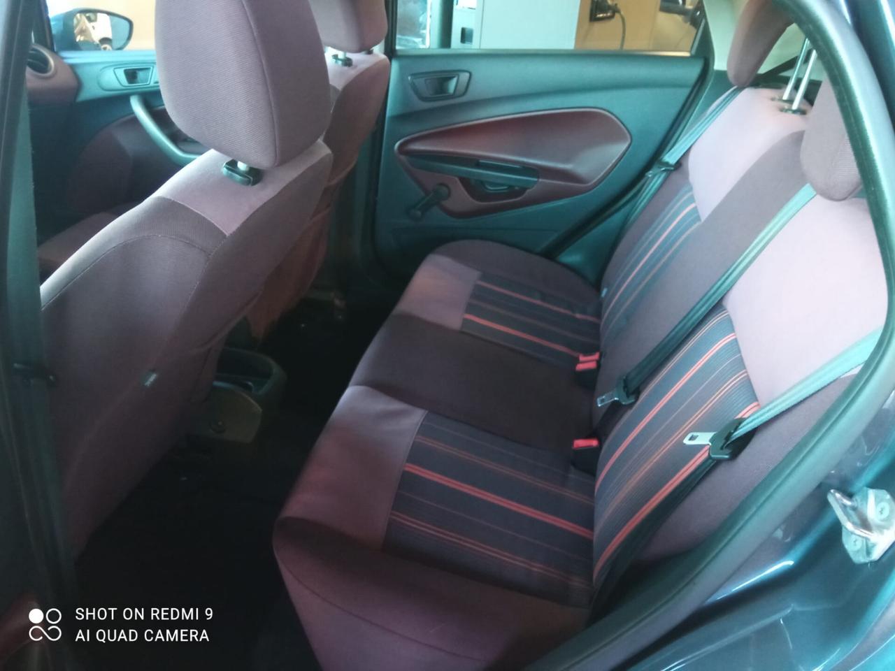 Ford Fiesta 1.4 TDCi 5p. Ghia neopatentati