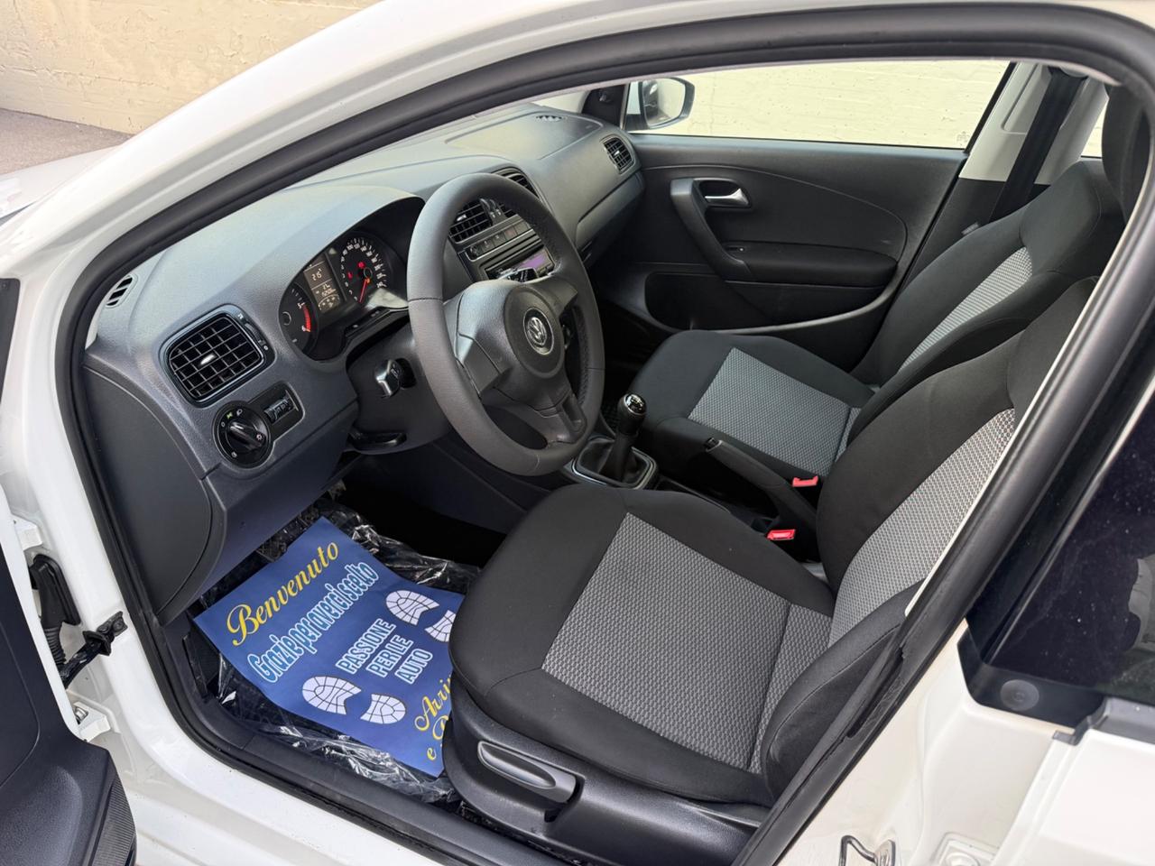 Volkswagen Polo 1.2diesel - 2012
