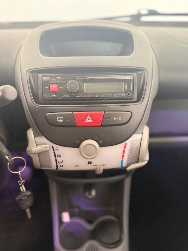 TOYOTA Aygo 1.0 12V VVT-i 5 porte Griffe