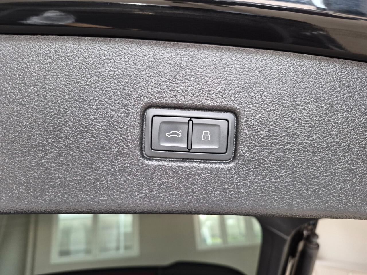 Audi Q5 SPB 2.0 TDI/MHEV ADVANCED QUATTRO S-TRONIC NAVI MMI C. SPORT 19" APPLE CAR PLAY/ANDROID AUTO ACC RETROCAM. SED. RISC.