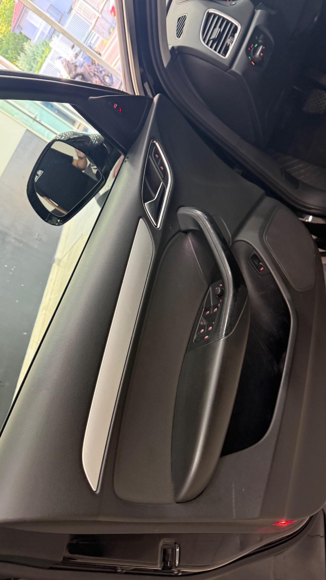 Audi Q3 2.0 TDI 150 CV quattro S tronic Sport