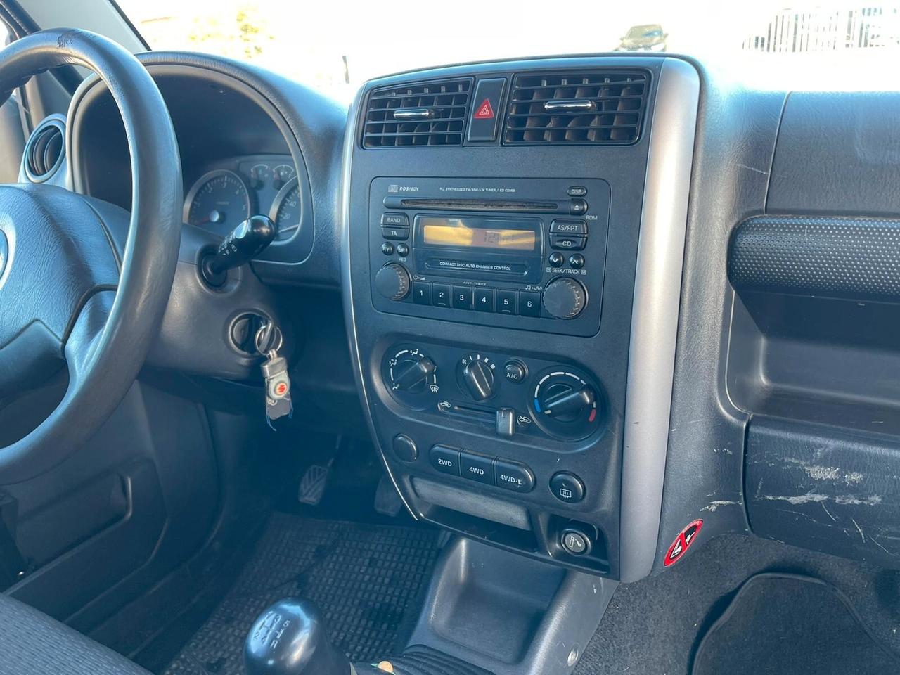 Suzuki Jimny 1.5 DDiS cat 4WD JLX