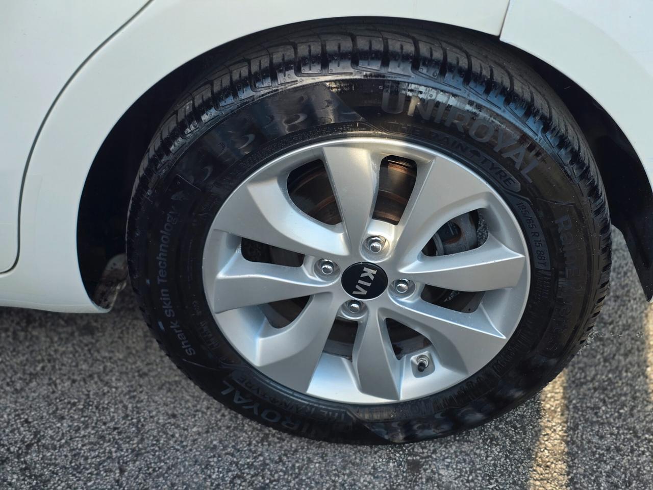 Kia Rio 1.4 CRDi 90CV 5 porte Cool