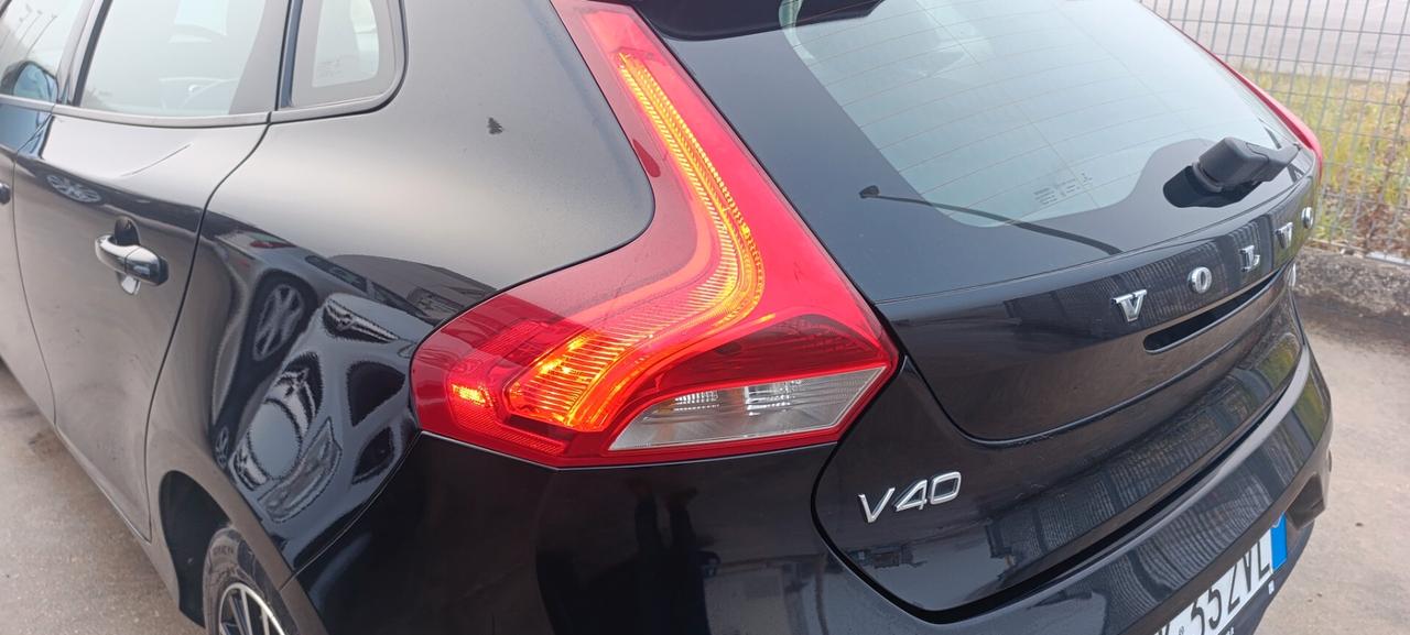 Volvo V40 D2 Business Plus 2.0d 120cv