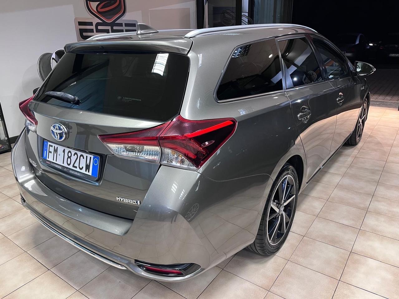Toyota Auris Touring Sports - 1.8 Hybrid 99cv