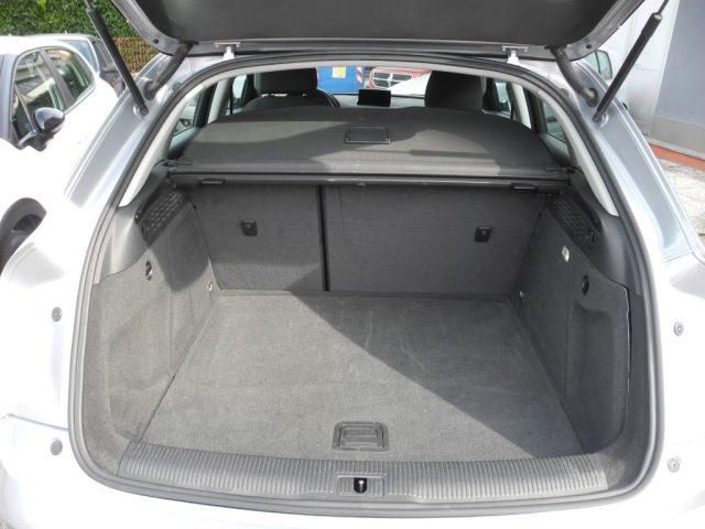 AUDI Q3 2.0 TDI 120cv 6M - NAVI -Ok NEOPATEN.- DA VETRINA