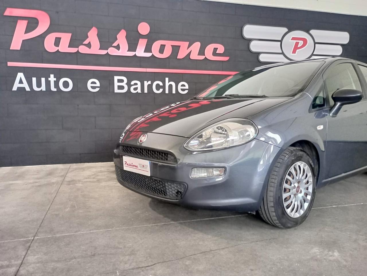 Fiat Punto 1.3 MJT 75 CV 5 porte Street