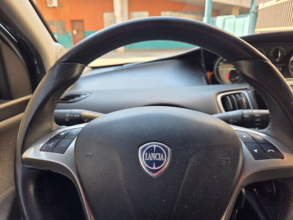 LANCIA - Ypsilon - 1.2 69 CV 5p. S&S Platinum