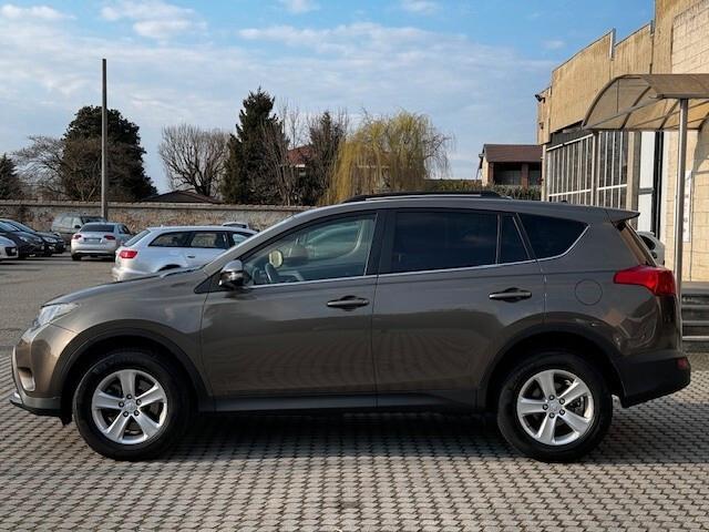 Toyota RAV 4 RAV4 2.0 D-4D 2WD Active