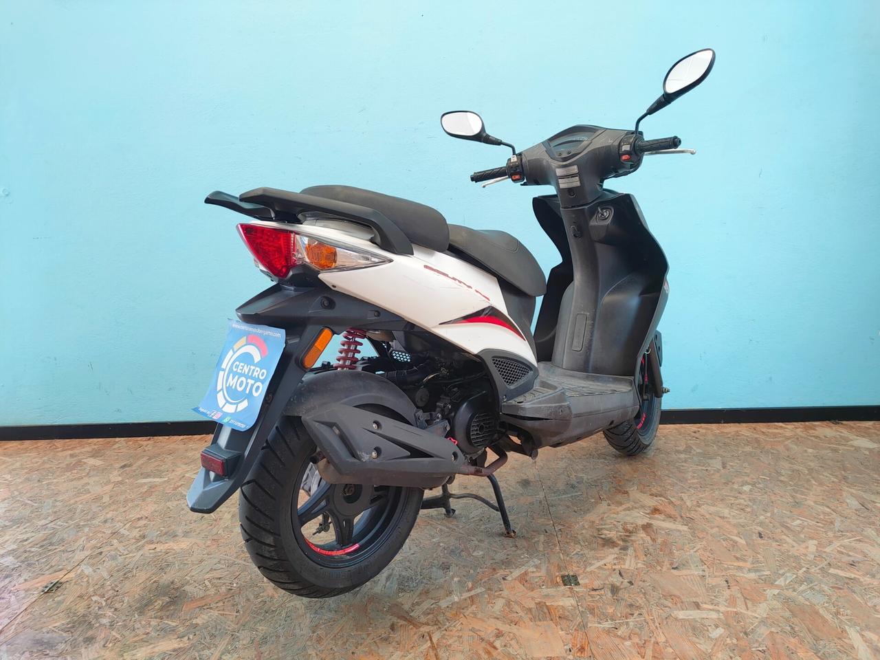 Kymco Agility 50 RS: grintoso e parsimonioso