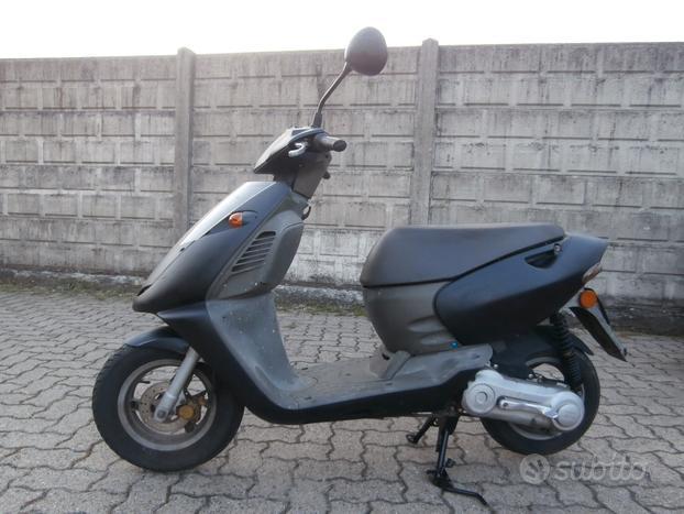 Aprilia Sonic 50 del 1998 compreso targa -tagliando-garanzia