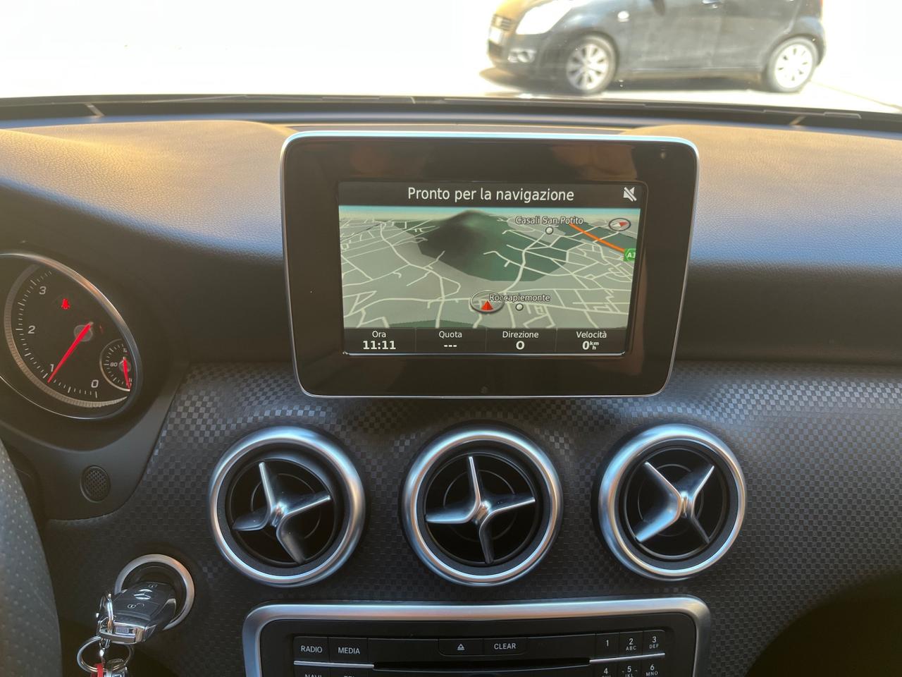 Mercedes-benz A 180d PREMIUM