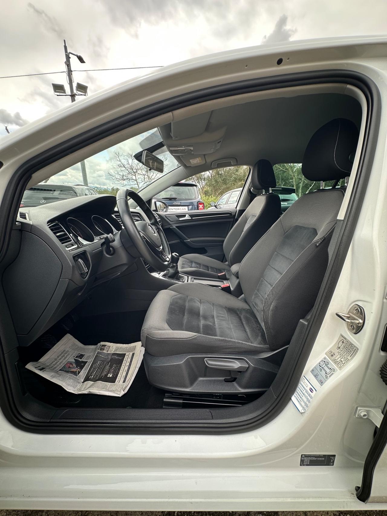 Volkswagen Golf 1.6 TDI 110 CV 5p. Highline BlueMotion Technology