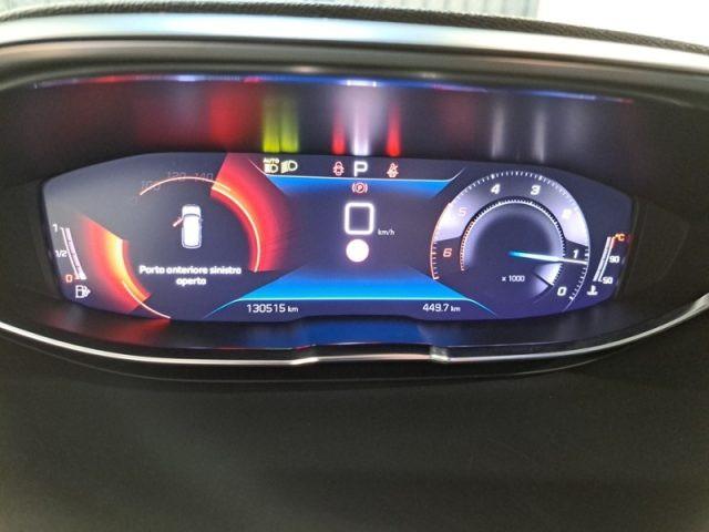PEUGEOT 3008 BlueHDi 130 S&S EAT8 Allure
