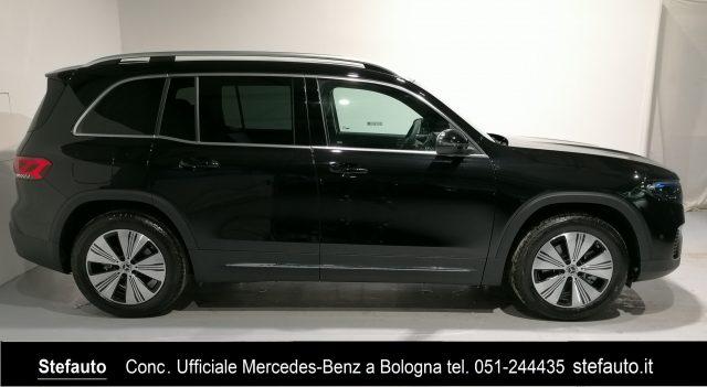 MERCEDES-BENZ EQB 300 4Matic Sport