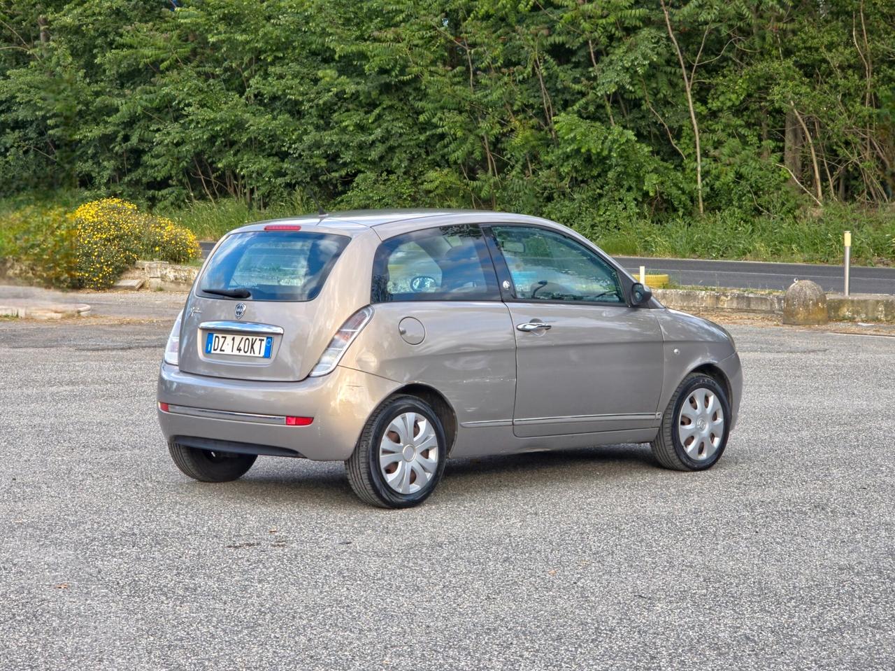Lancia Ypsilon 1.4 Argento Ecochic GPL CV-77 2009-E4 Manuale NEO