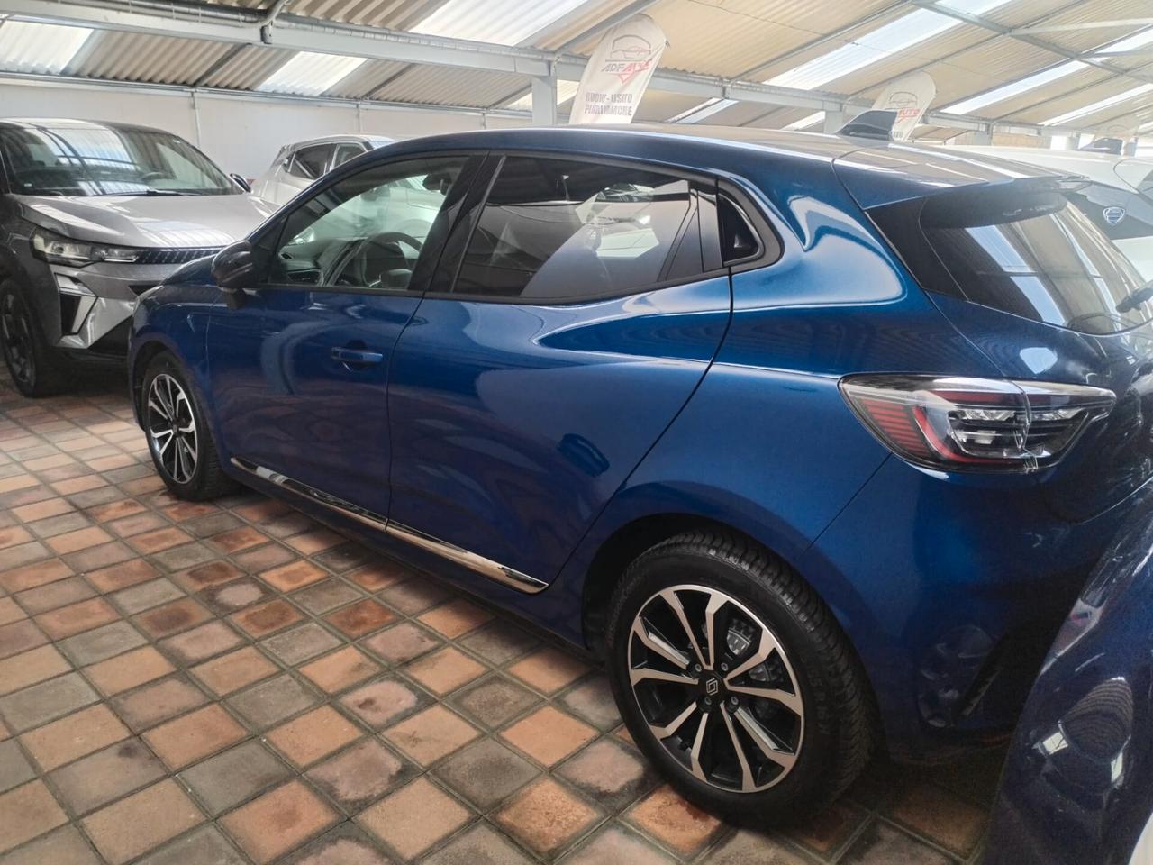 Renault Clio TCe 90 CV 5 porte Techno