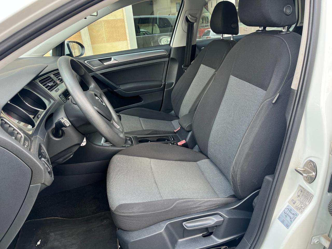 Volkswagen Golf 1.2 TSI 85 CV 5p.