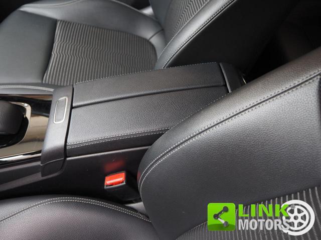 MERCEDES-BENZ A 250 e hybrid EQ Sport