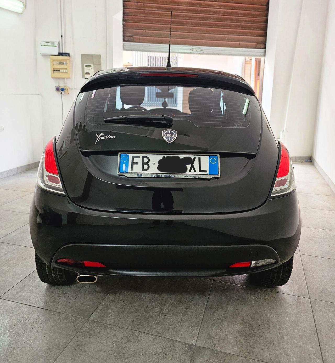 Lancia Ypsilon 1.2 69 CV 5 porte Platinum S&S