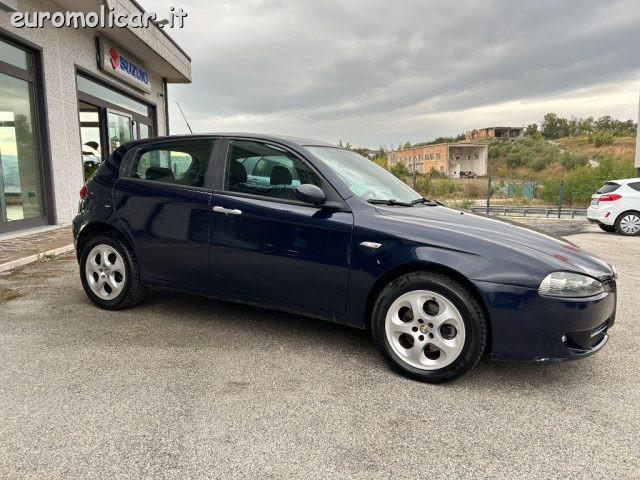 ALFA ROMEO 147 1.9 JTD 120 cv Distinctive