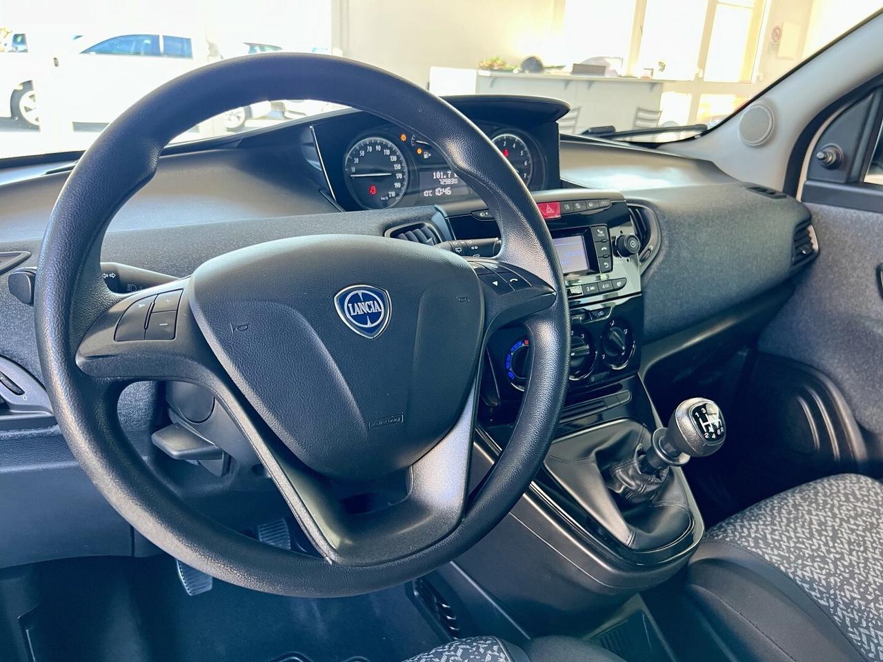 LANCIA YPSILON 1.0 FIREFLY HYBRID SILVER - 2021