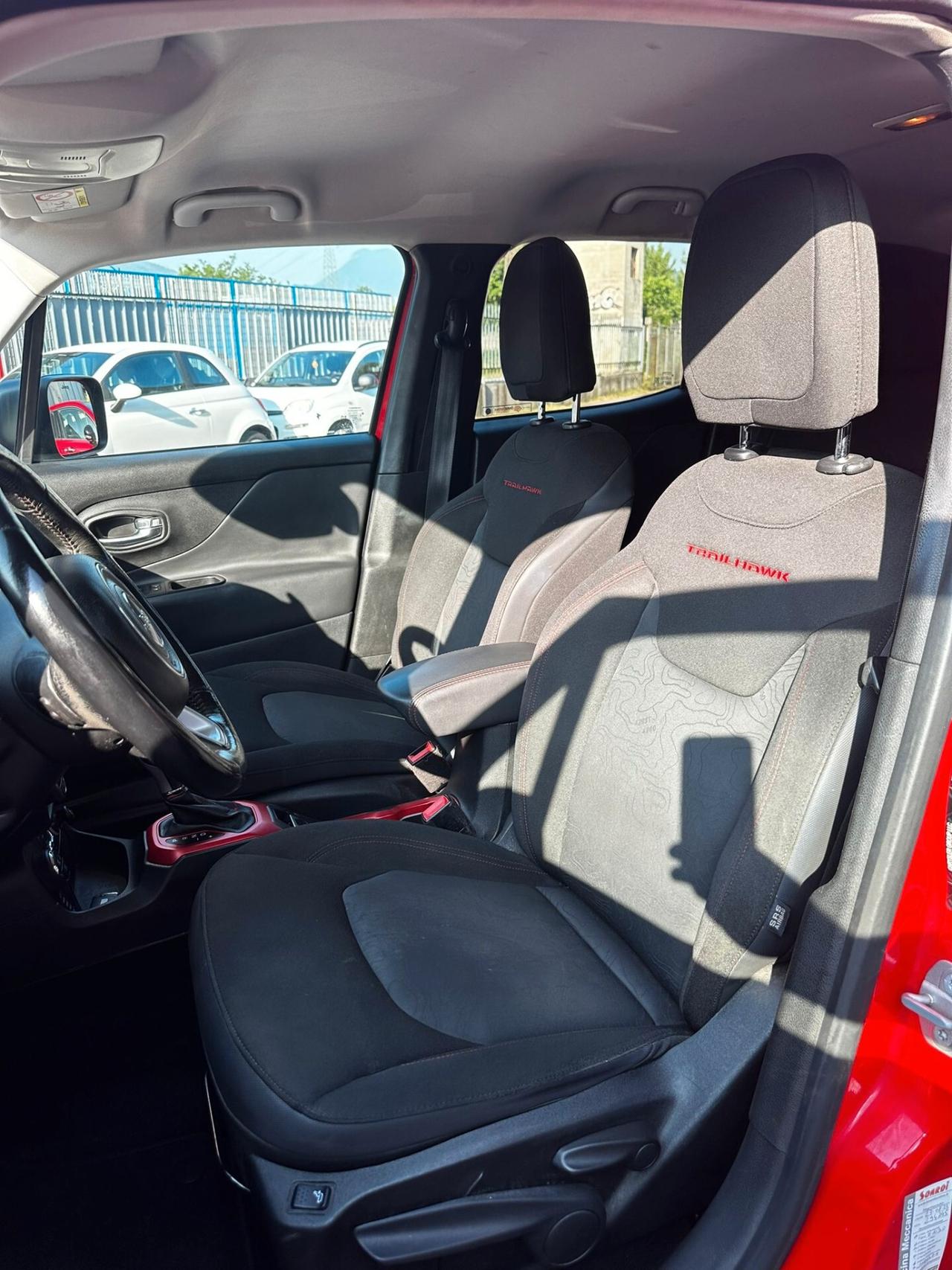 Jeep Renegade 2.0 Mjt 170CV 4WD Active Drive Low Trailhawk