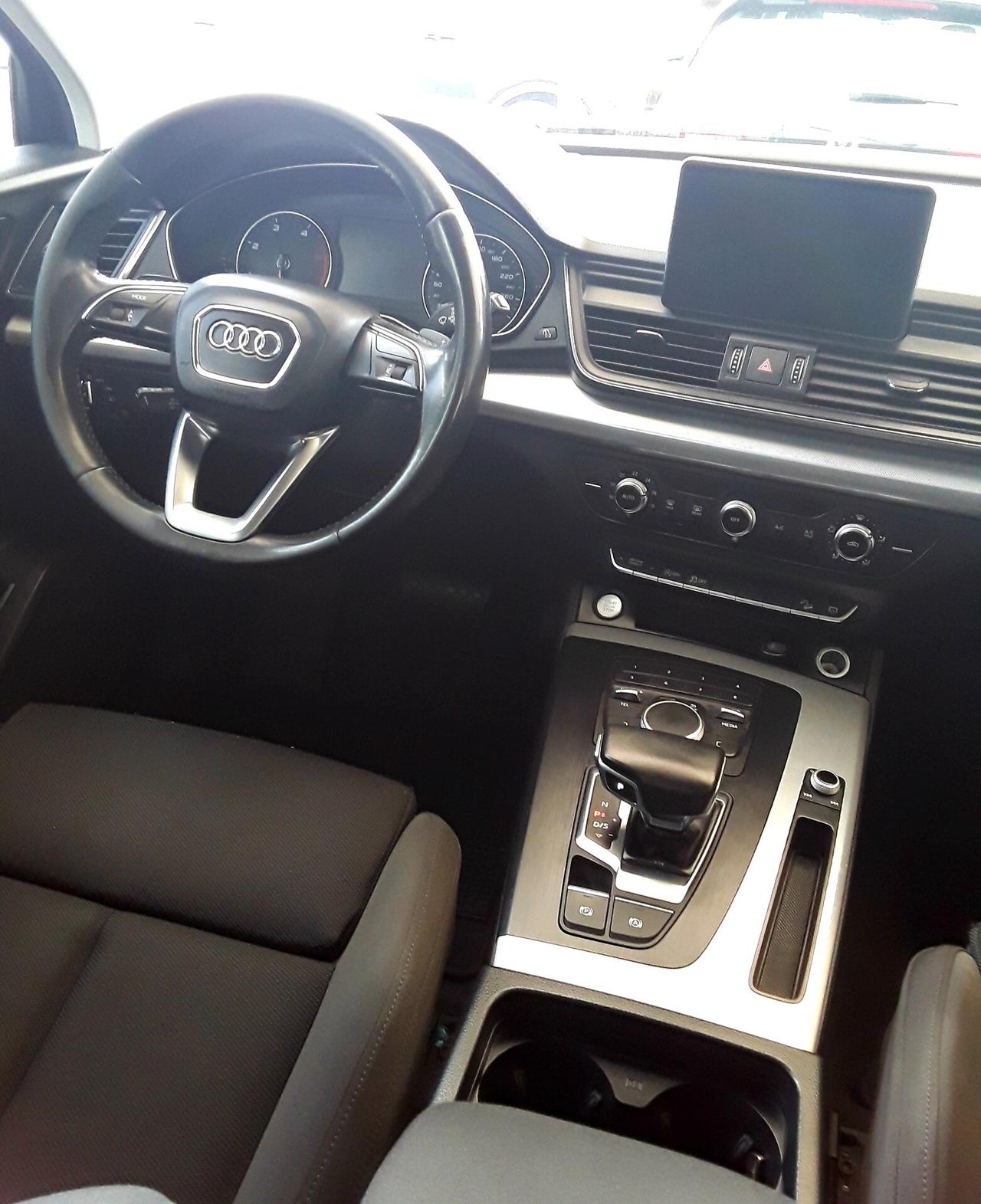 Audi Q5 2.0 TDI 190 CV quattro S tronic Sport