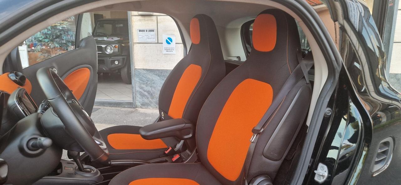 Smart ForTwo 70 1.0 twinamic 59.000 KM TAGLIANDI