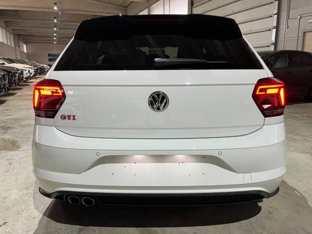 VOLKSWAGEN Polo 2.0 TSI DSG GTI BMT/FULL LED/CERCHI"17/VETRI SCURI