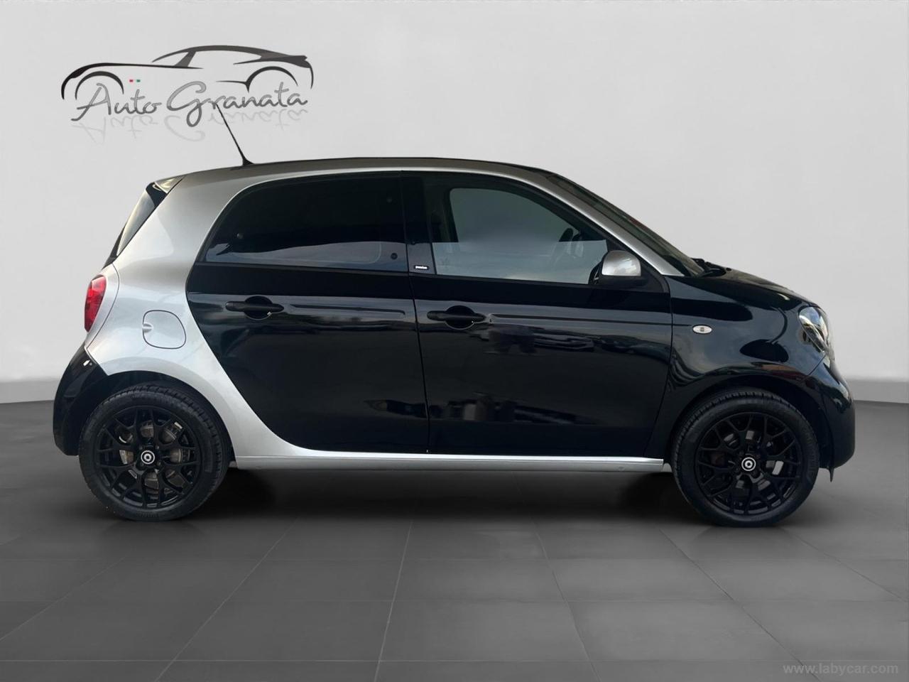 SMART forfour 70 1.0 twinamic Passion AUTOMATICA CON SOLI 65.000KM!